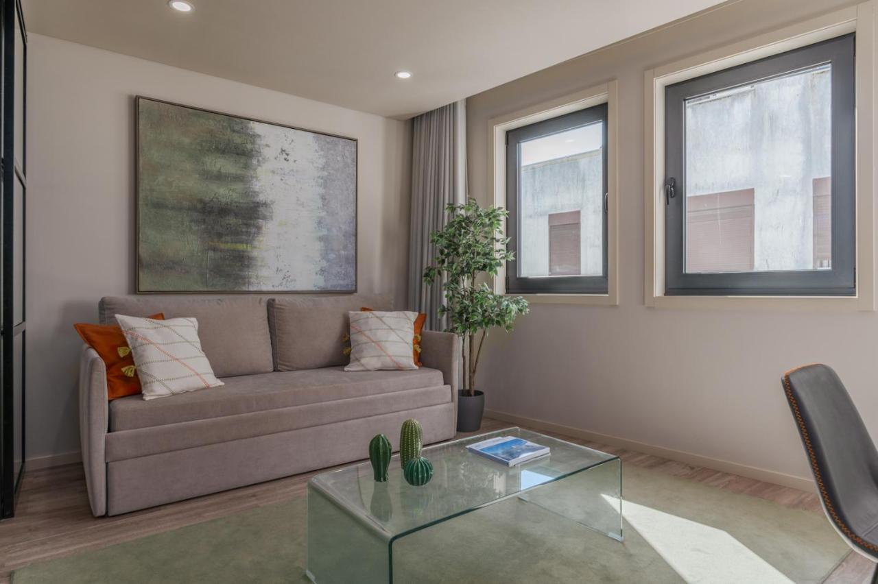 City Luxury Apartment, Downtown Porto Near Metro ภายนอก รูปภาพ
