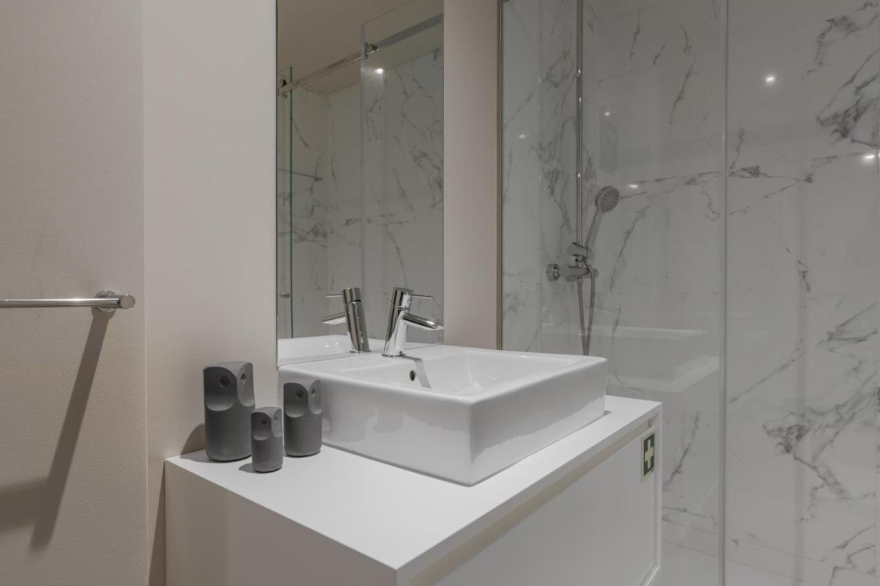 City Luxury Apartment, Downtown Porto Near Metro ภายนอก รูปภาพ